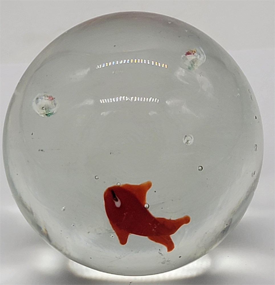 Rust Belt Revival Online Auctions Aquarium Koi Goldfish Glass Paperweight