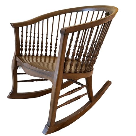 Colonial Style Wooden Spindle Rocker, Vintage