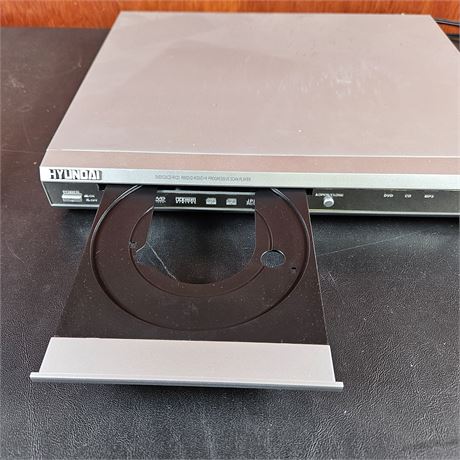 Hyundai DVD Player DV-6804