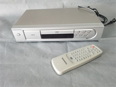 Magnavox CD/MP3 Stereo Audio Player MDV430