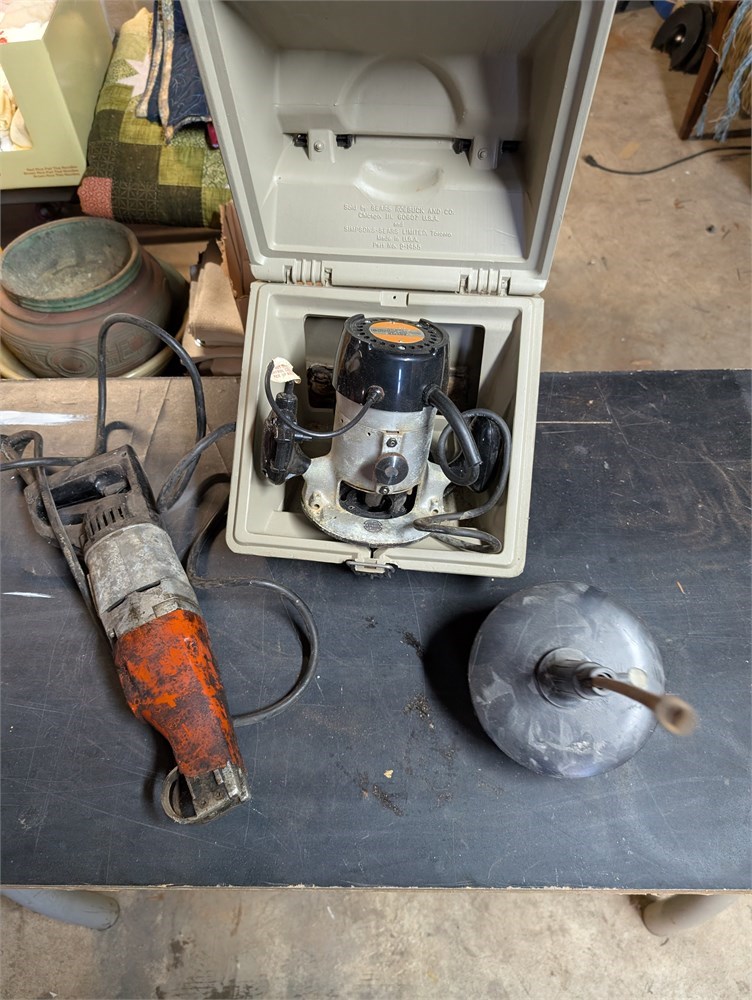 Rusted Router Rust Belt Revival Online Auctions - Router/Reciprocating Saw and Snake