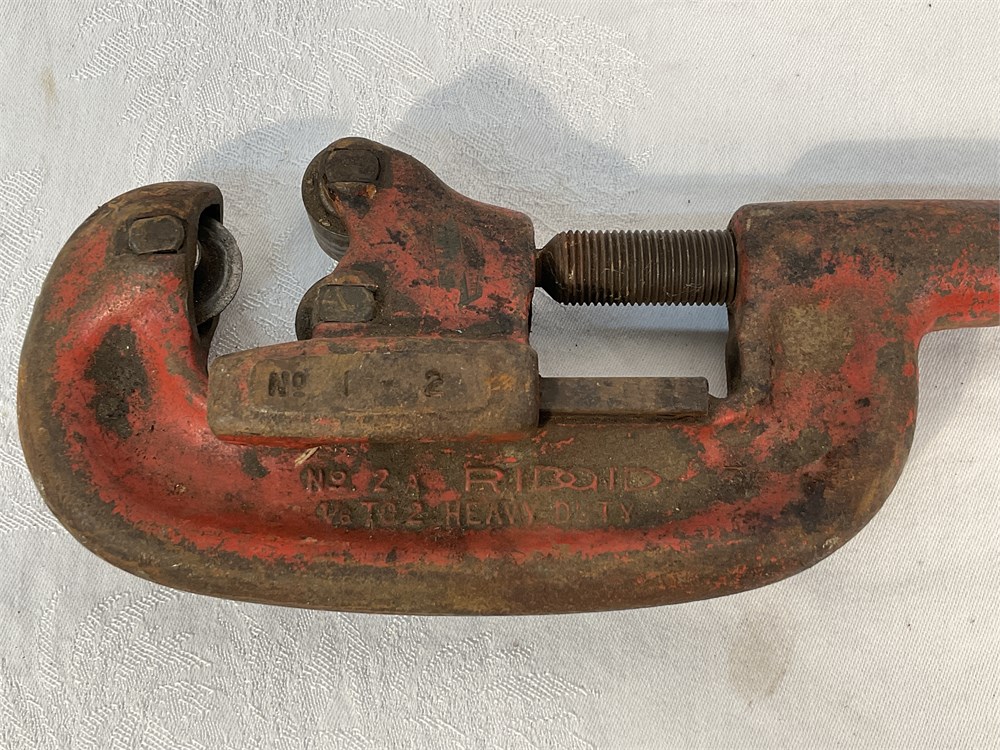 Rust Belt Revival Online Auctions Vintage Ridgid Heavy Duty Pipe