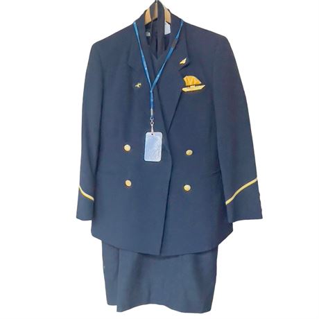Continental Airlines Flight Attendant Uniform