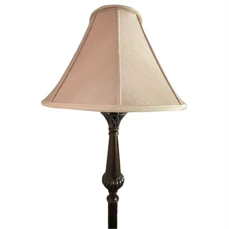 Formal Style Floor Lamp