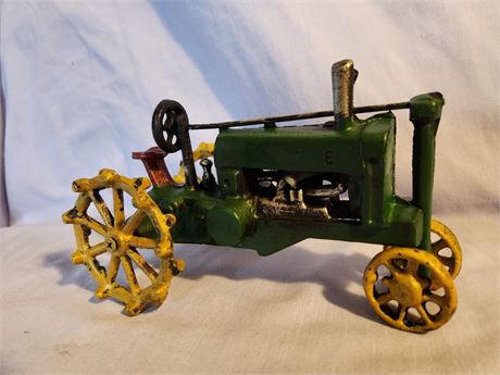 Heavy Cast Iron Toy Farm Tractor Green / Yellow
