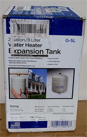 Still in box 2 Gallon / 8 Liter Water Heater Expansion Tank