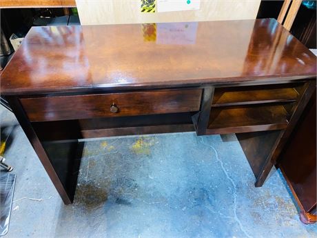 Vintage Mahogany Desk with Flip Down Pull Out Drawer and Storage
