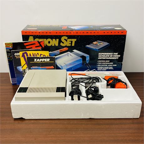 1985 Nintendo Action Set - Model NES-001