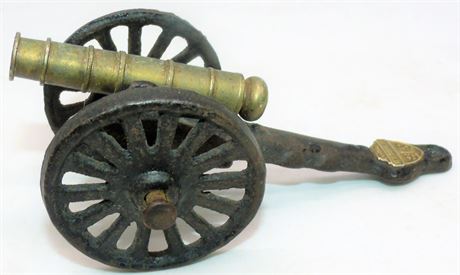 Brass & Metal cannon figure