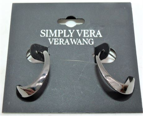 Vera Wang earrings SIMPLY VERA