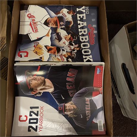 Cleveland Indians Game face Mags & Year Books Buyout