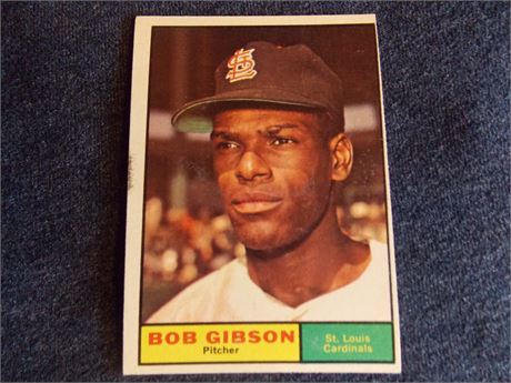 1961 Topps #211 Bob Gibson