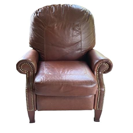 Traditional Leather Recliner
