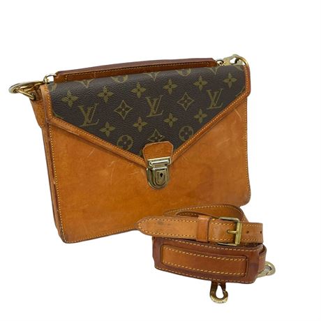 Louis Vuitton Vintage  Monogram 'Sac Biface' Handbag