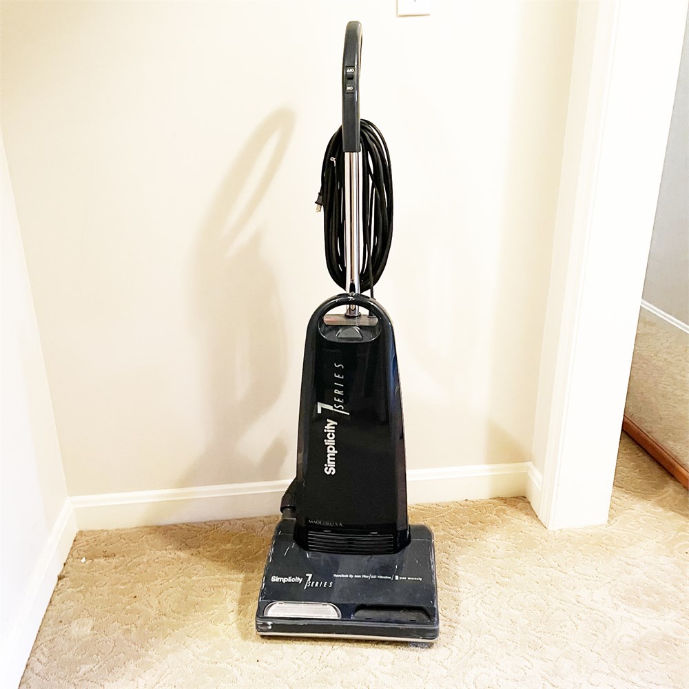 Bid On Everything - Simplicity 7 Series Upright Vacuum 7750 Model