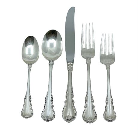 Vintage Wallace Sterling Silver Flatware Five Piece Place Setting (8/9)