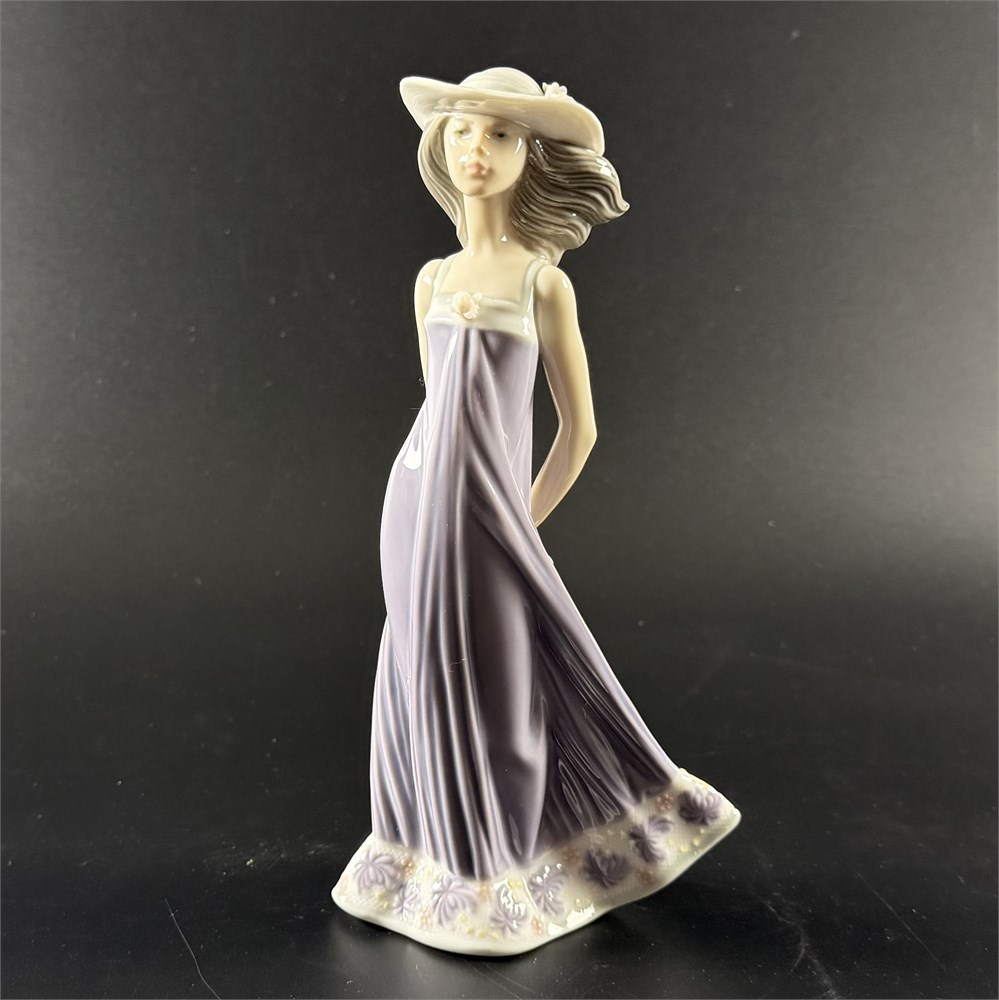 Rust Belt Revival Online Auctions - Lladro 