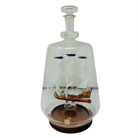 String Glass Ship in a Bottle Made in England
