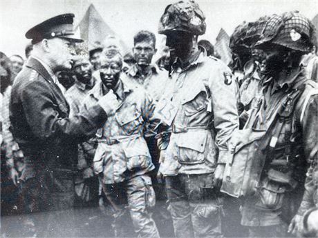 Framed WW2 Photo General Eisenhower Speaks with US Soldiers in Camp