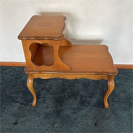 Vintage Maple 2 Tier Night Table/End Table