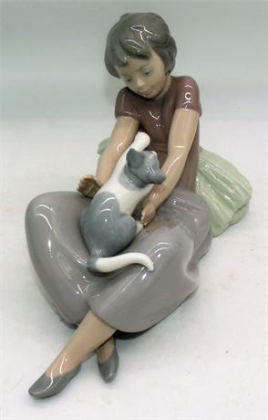 Lladro porcelain figure Girl Sitting with Car