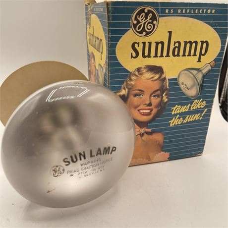 Vintage GE Sunlamp in Box