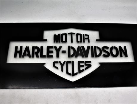 16" Glass HARLEY DAVIDSON Motor Cycles sign