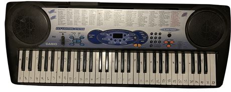 Casio LK-40 (61 Key) Electronic Keyboard Retro Synthesizer