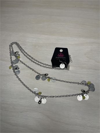 Silver Tone Disk and Yellow Accent Necklace and Earrings