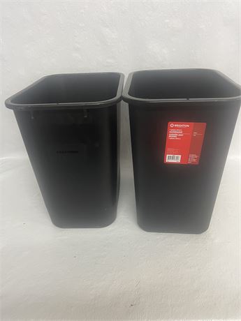 2- 7 gallon plastic wastebaskets new