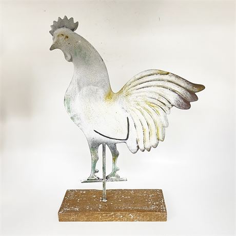 Metal Rooster Accent Decor