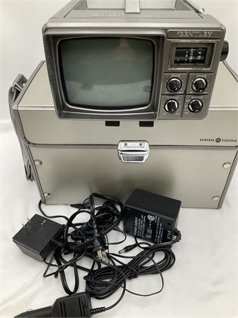 Vintage - GE - BENTLEY Portable Television