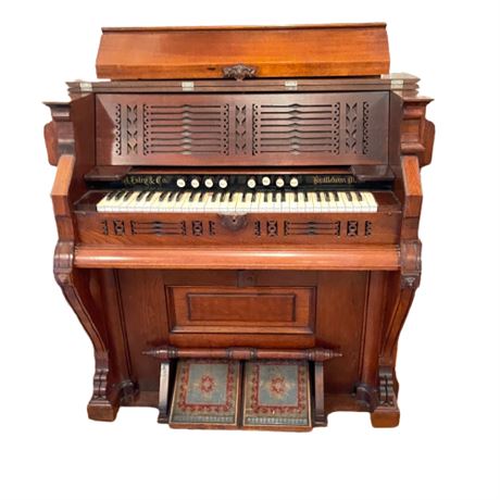 Antique Cottage Pump Organ