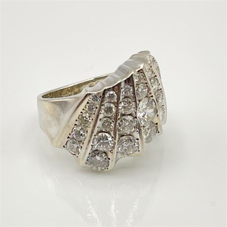 Contemporary Diamond and 18K Gold Cocktail Ring