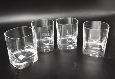 Crate & Barrel Strauss Double Glasses Italy Set of 4