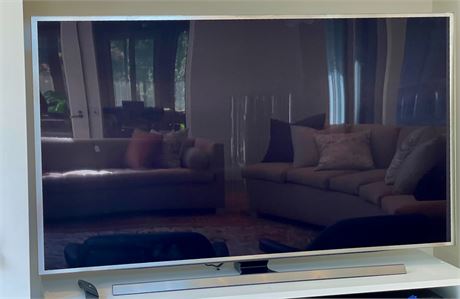 55" Samsung Flat Screen TV on Chrome Stand