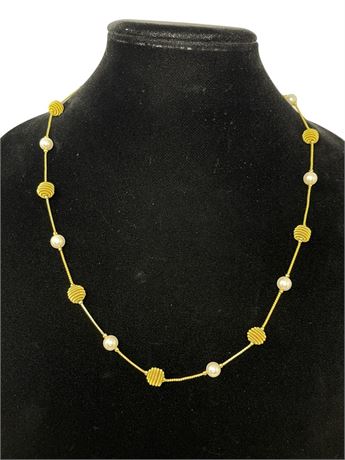 Gold Tone Faux Pearl and Wired Bead Necklace