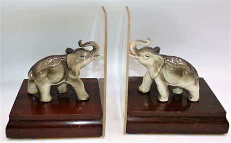 Porcelain elephant bookends