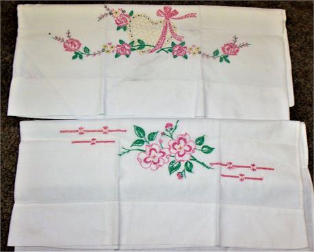 2 Embroidered pillow cases