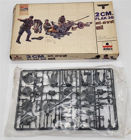 Rust Belt Revival Online Auctions - ESCI 2 CM. FLAK 30 Anti- Aircraft ...