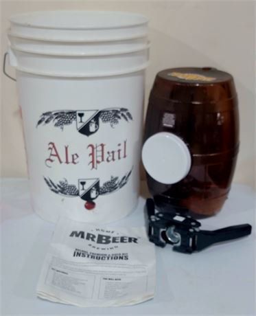 Mr. Beer Home Brewing Keg with 5 gallon Ale Pail