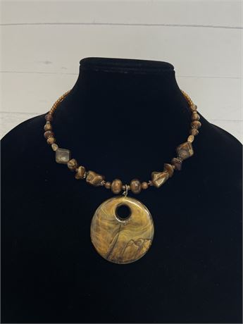 Large Brown Marbled Pendant Choker Necklace