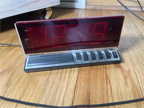 Spartus Alarm Clock