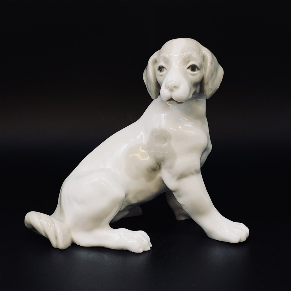 Rust Belt Revival Online Auctions - Lladro NAO Puppy Dog Sitting Down ...