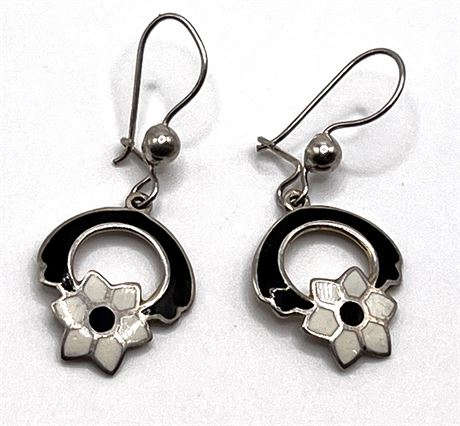 Sterling Silver Vintage Flower Earrings