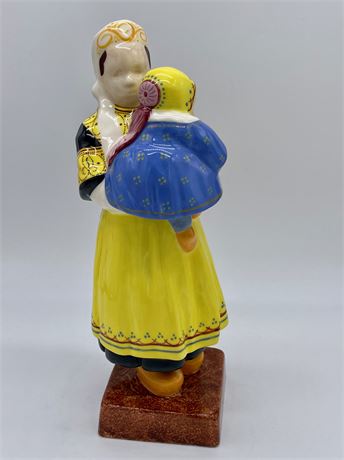 Henroit Quimper "Mother and Child" Figure