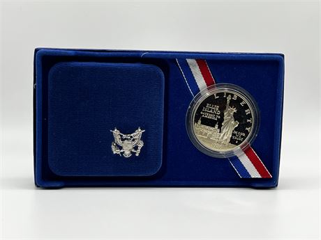 1986 Liberty Ellis Island Silver Coin w/Case