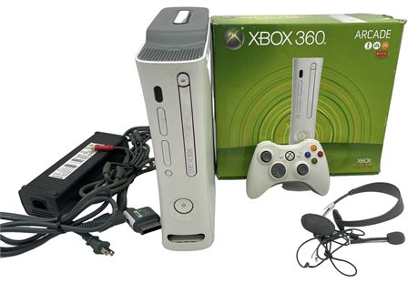 XBox 360 Arcade System (w/ Box)