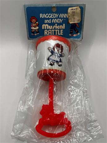 New Old Stock 1974 Bobbs-Merrill Co Raggedy Ann and Andy Musical Rattle