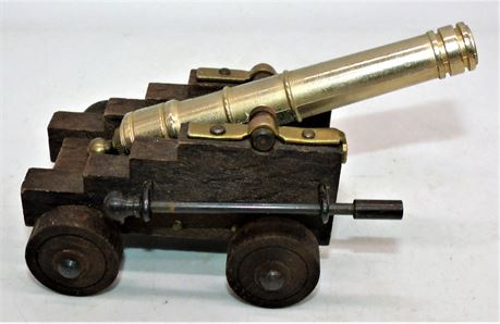 Brass cannon Made Italy
